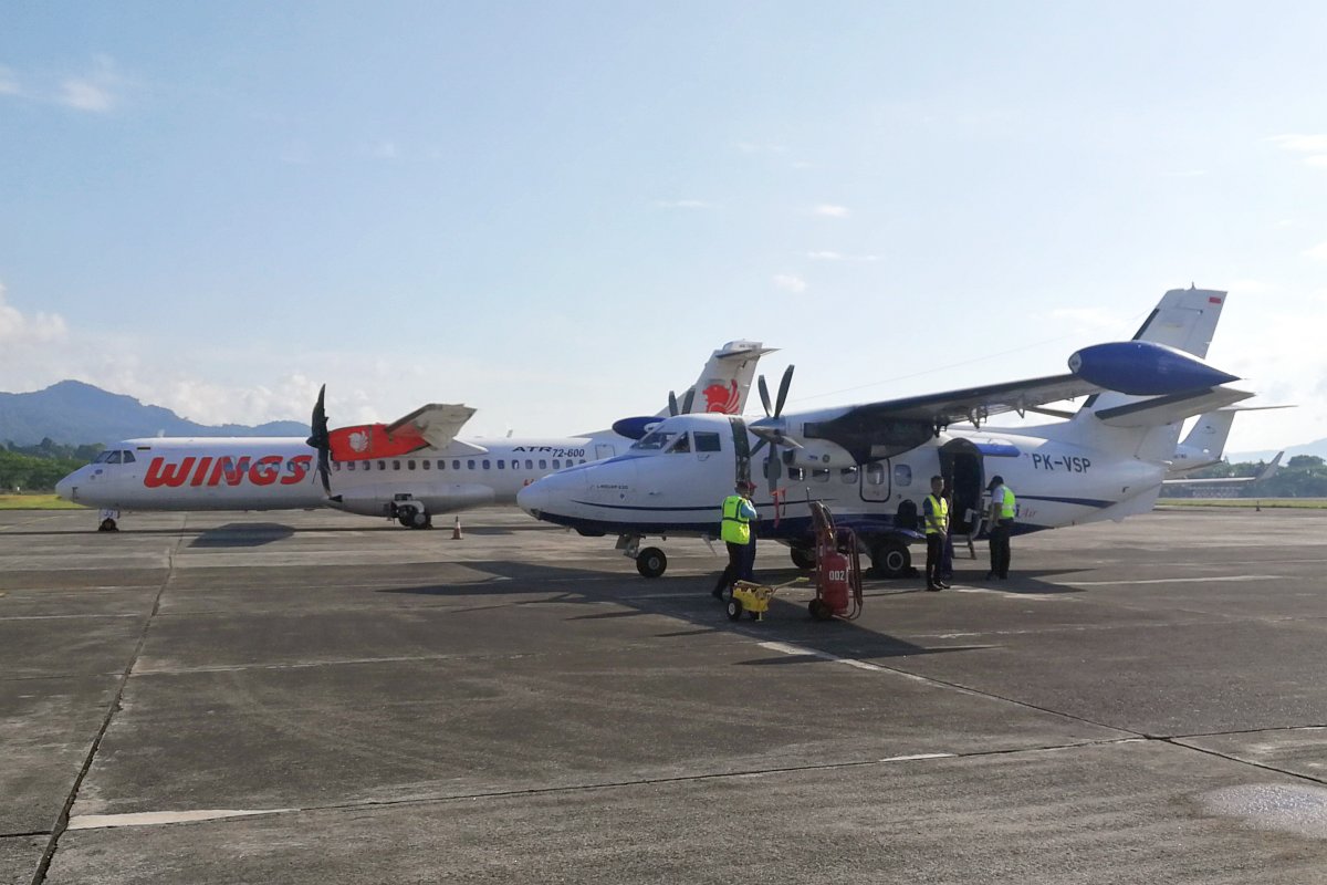 Airplane to Banda Islands