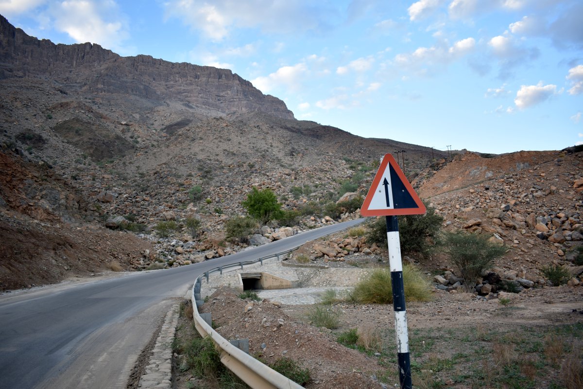 the road to Jebel Shams viewpoint