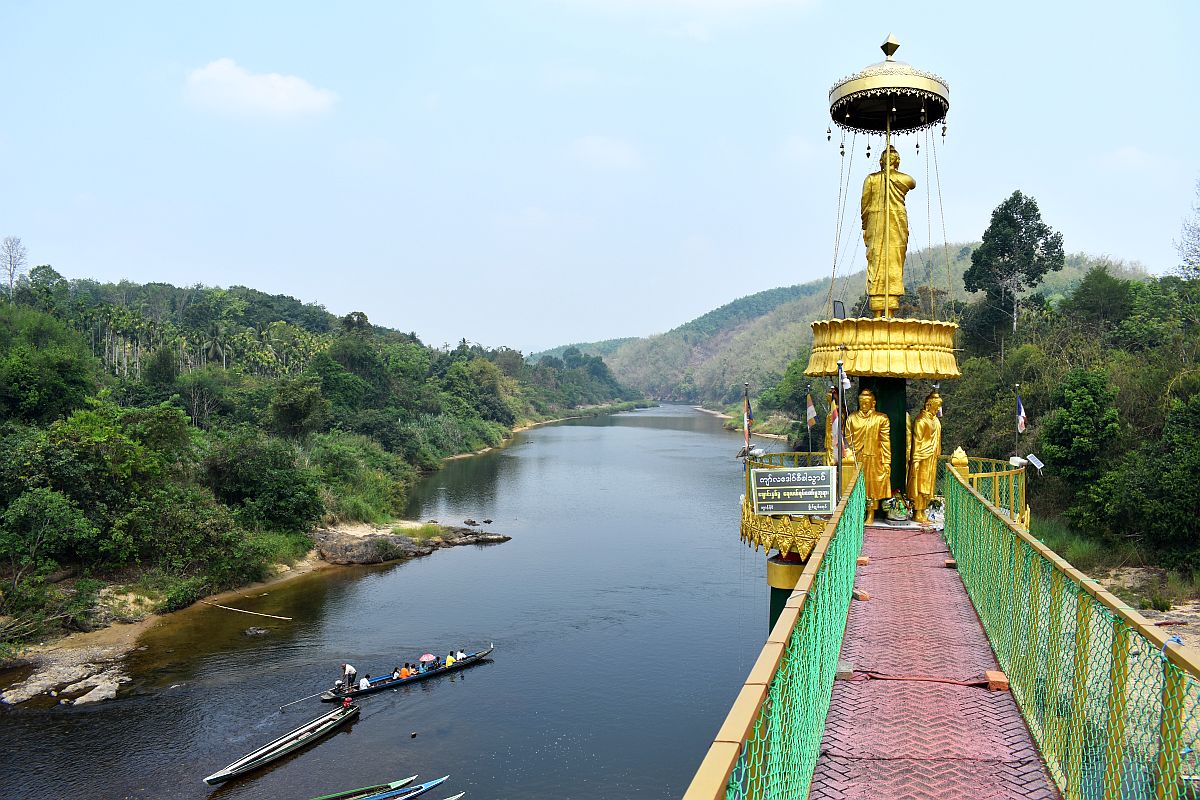 river tour