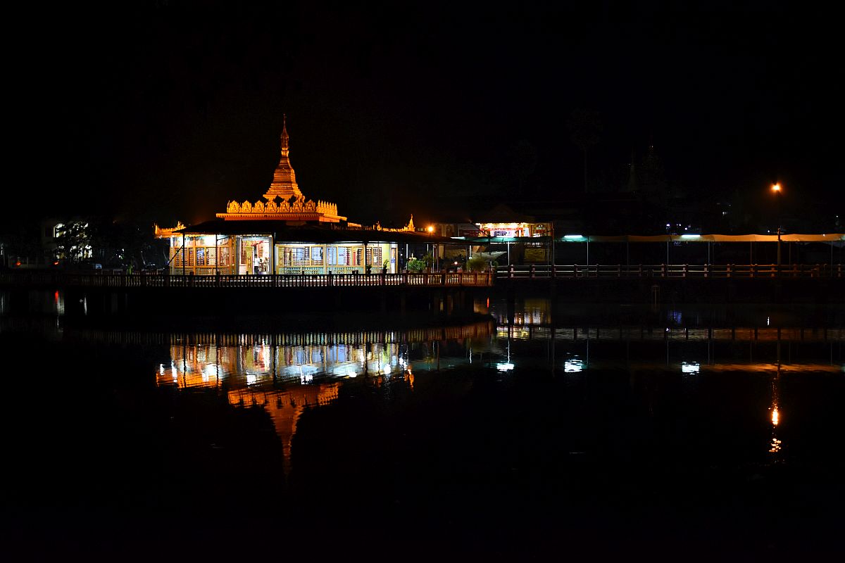 lake temple