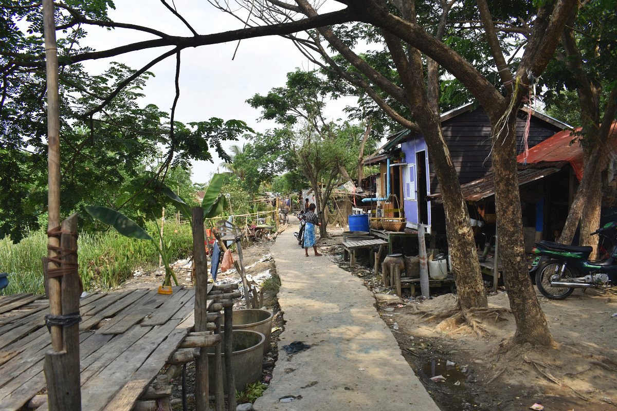 Bamboo village Dala