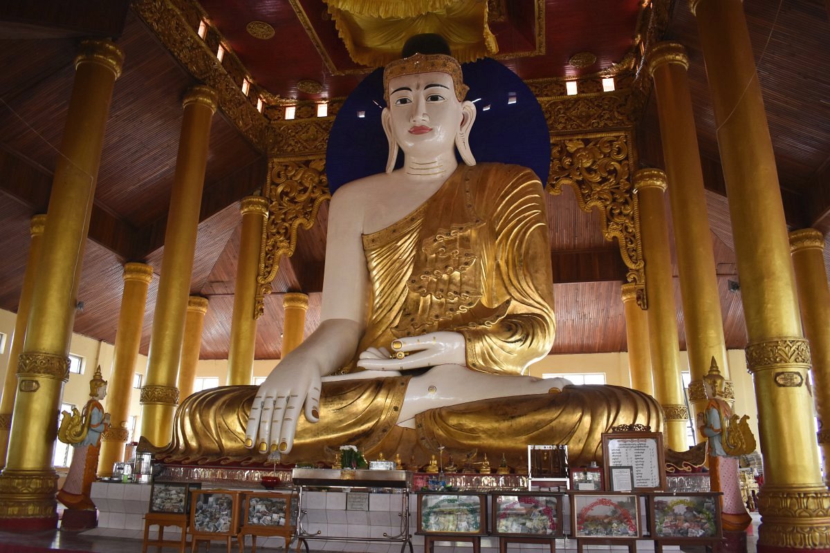 Mahar Thin Gyan Buddha Image