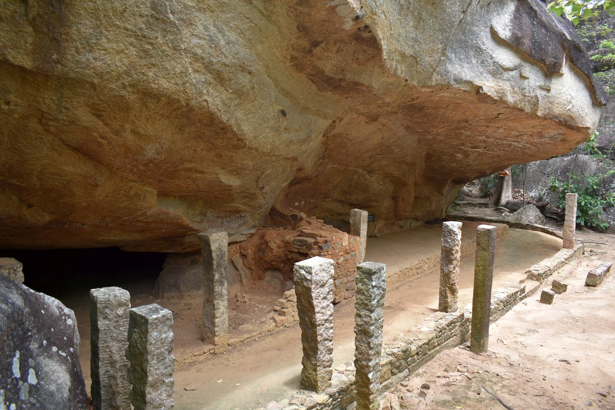 Shamikha cave