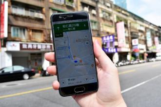 12 useful apps to have on your phone when travelling in China
